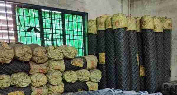 Ng'ombe Chain Link 14 Gauge 6 Feet High