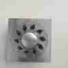 Metallic Floor Trap