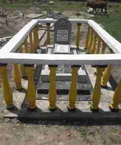 Grave/Tomb stone & head stones