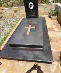 Grave/Tomb stone & head stones