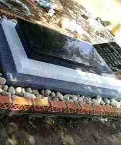 Grave/Tomb stone & head stones